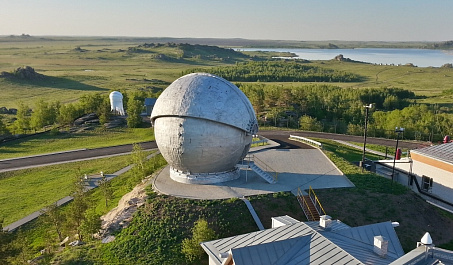 Ростех поставил уникальное зеркало для самого большого телескопа Алтайского оптико-лазерного центра