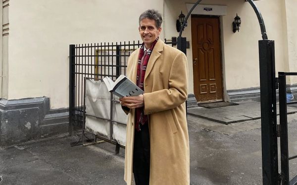 Вашингтон решил выслать советника России в ответ на высылку зампосла США