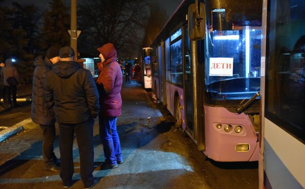 Власти ДНР назвали число эвакуированных в Россию жителей