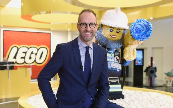 «Аэрофлот» вернет россиян из Европы спецрейсами