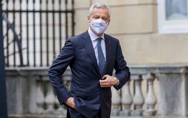 
                    Путин и Макрон обсудили переговоры между Москвой и Киевом
                    
                