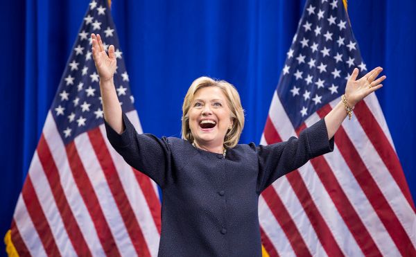 Трамп подал в суд на Клинтон из-за обвинений в сговоре с Россией