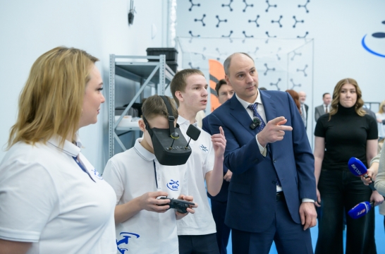 В Оренбургской области более пяти тысяч школьников и студентов обучают работе с БАС