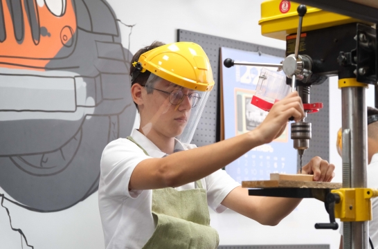 В 743 школах Ростовской области кабинеты труда и ОБЗР оснащают новым оборудованием