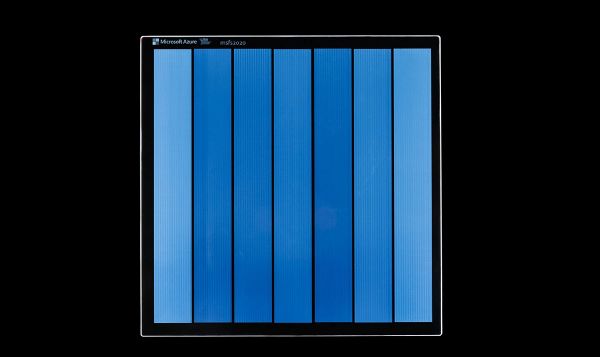 Технология «вечного» хранения данных от Microsoft теперь может работать на стекле от обычной кухонной посуды