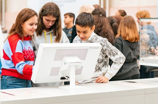 Для московских школьников доступно бесплатное посещение музеев