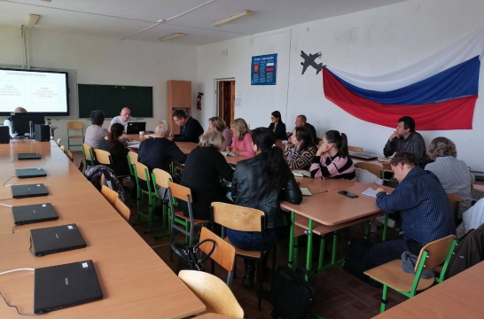 Педагоги Мурманской области продолжают оказывать шефскую помощь коллегам Запорожской области