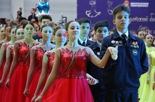 В Калининграде прошел 15-й региональный кадетский бал &laquo;Отчизны верные сыны&raquo;