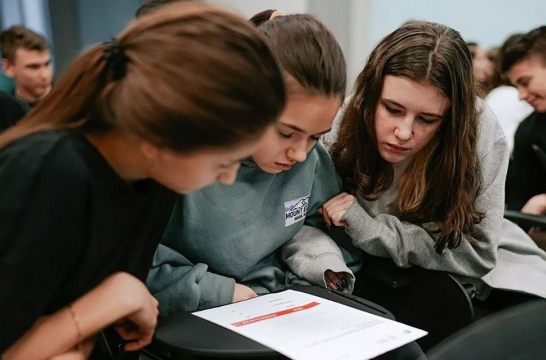 В московских школах стартовал ознакомительно-просветительский проект для старшеклассников &laquo;Культура конкуренции&raquo;