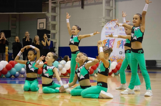 В российских школах внедрен модуль фитнес-аэробики