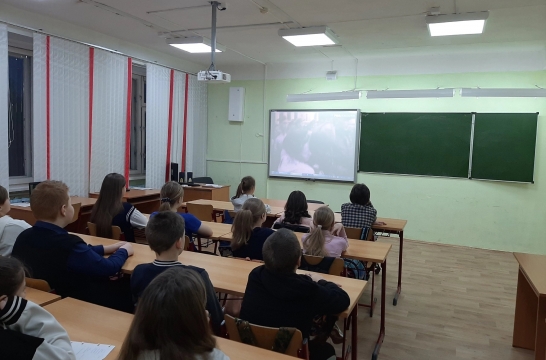 В школах Херсонской области прошли мероприятия, посвященные годовщине разгрома немецко-фашистских войск в Сталинградской битве