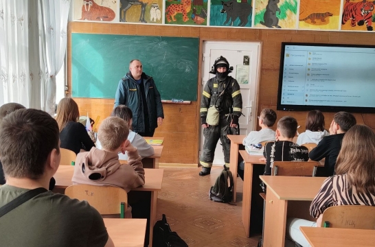 В Запорожской области школьники узнали об истории развития гражданской обороны